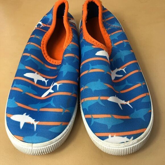 Toddler shark water shoes  - Picture 1 of 5
